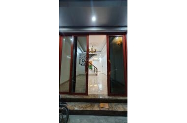 Chỉ 3.5 tỷ! Bán nhà ngõ 20 Hồ Tùng Mậu 46m2 x 5 Tầng